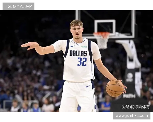 弗拉格首节高效表现8分钟得8分4罚全中展现强势进攻态势 弗拉格首节高效表现8分钟得8分4罚全中展现强势进攻态势